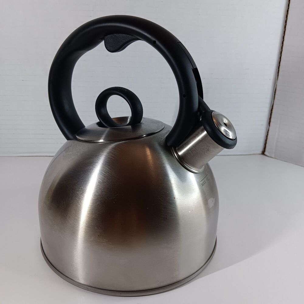 Cuisinart Tea Kettle 2 Quart CKS-22 Whistling Stainless Steel